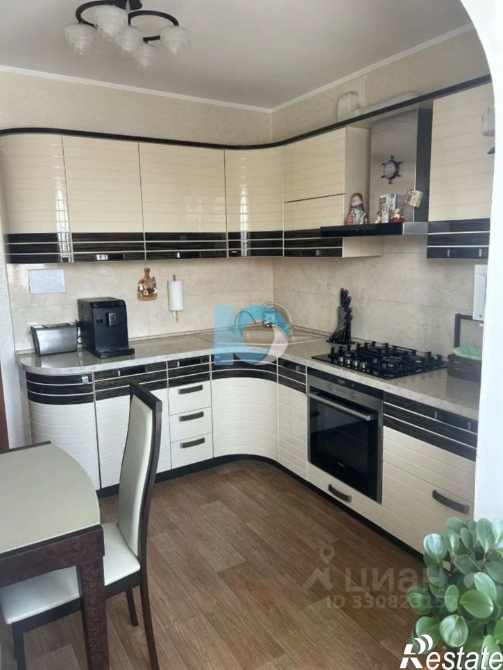 3-комн квартира проспект Станке Димитрова, 55В,  д. 55В