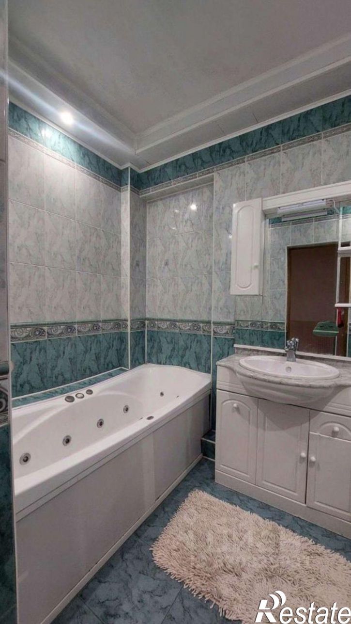 3-комн квартира ул Авиационная, 34,  д. 34