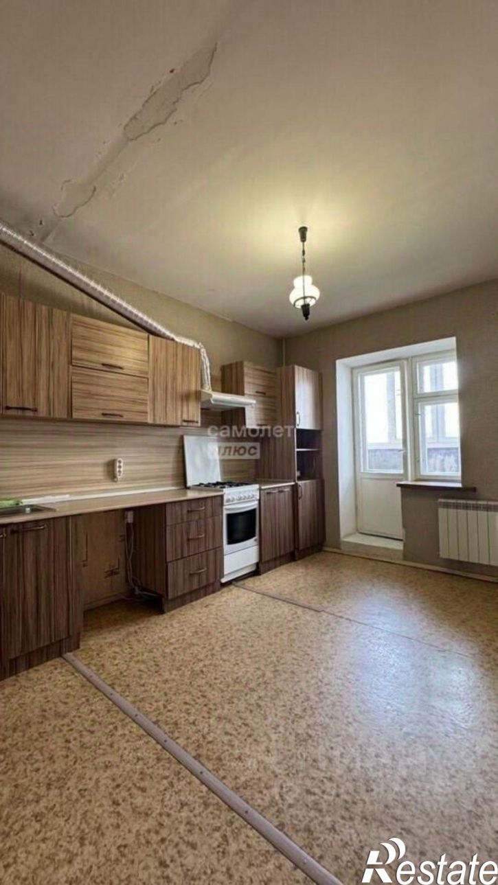3-комн квартира ул Брянского Фронта, 28,  д. 28