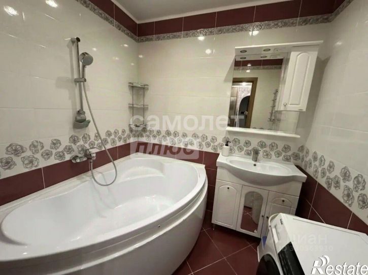 3-комн квартира Фосфоритная улица, 35,  д. 35
