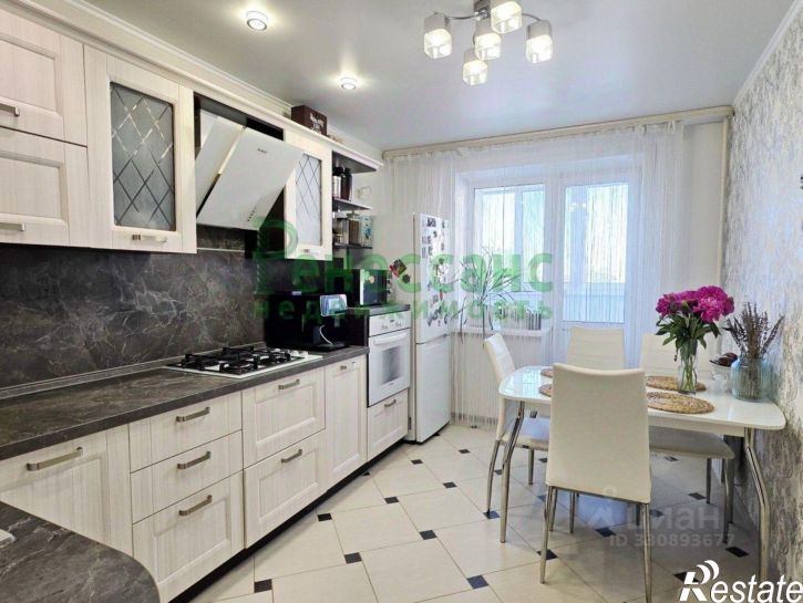 2-комн квартира пр-кт Станке Димитрова, 64А,  д. 64А