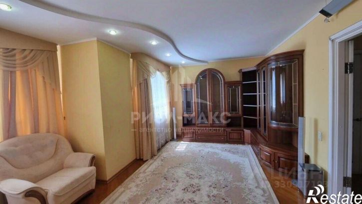 4-комн квартира улица Пересвета, 20,  д. 20