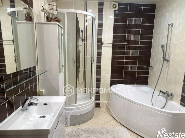 3-комн квартира улица Дуки, 47,  д. 47