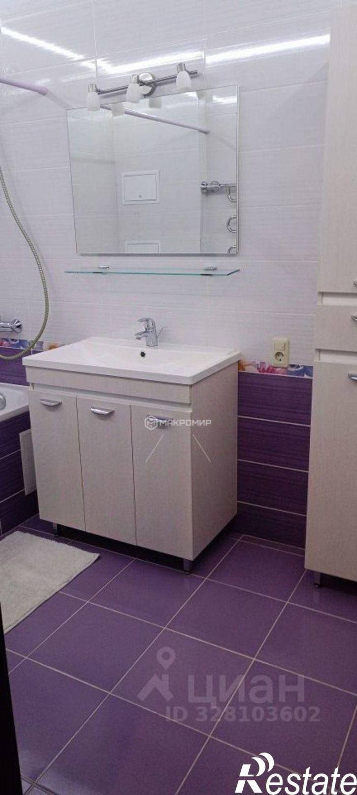 2-комн квартира улица Крахмалёва, 49 к2,  д. 49 к2