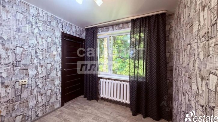 4-комн квартира ул Горбатова, 2,  д. 2