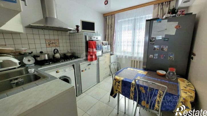 3-комн квартира ул Молодой Гвардии, 90,  д. 90