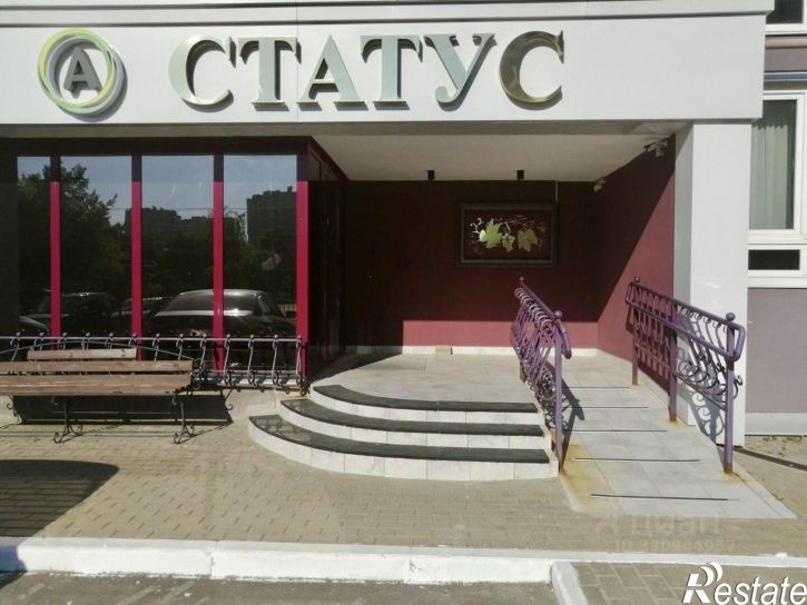 1-комн квартира ул Вали Сафроновой, 74,  д. 74