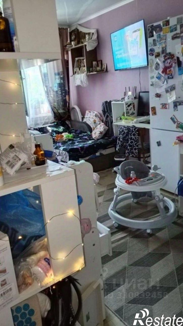 Комната Камвольный пер, 8,  д. 8