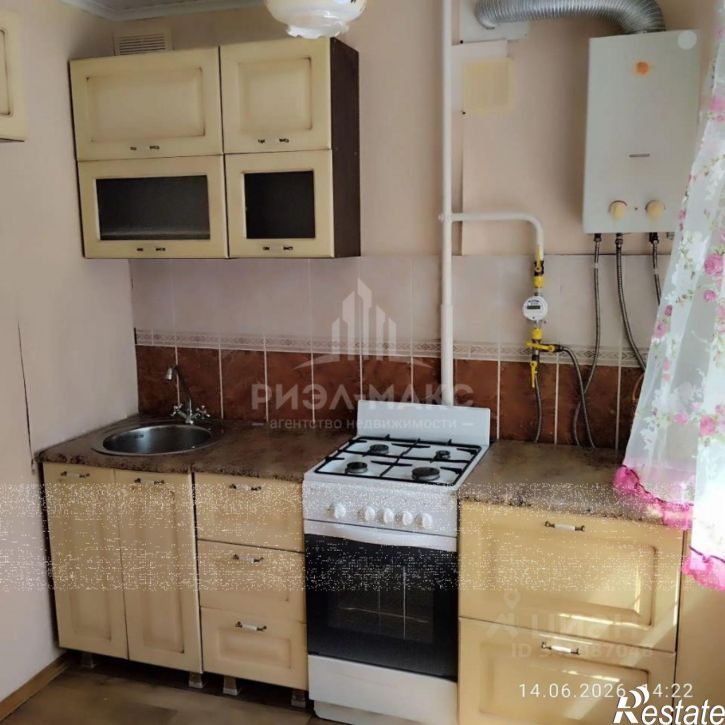 1-комн квартира улица Емлютина, 37,  д. 37