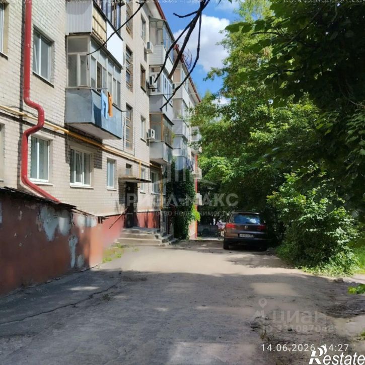 1-комн квартира улица Емлютина, 37,  д. 37