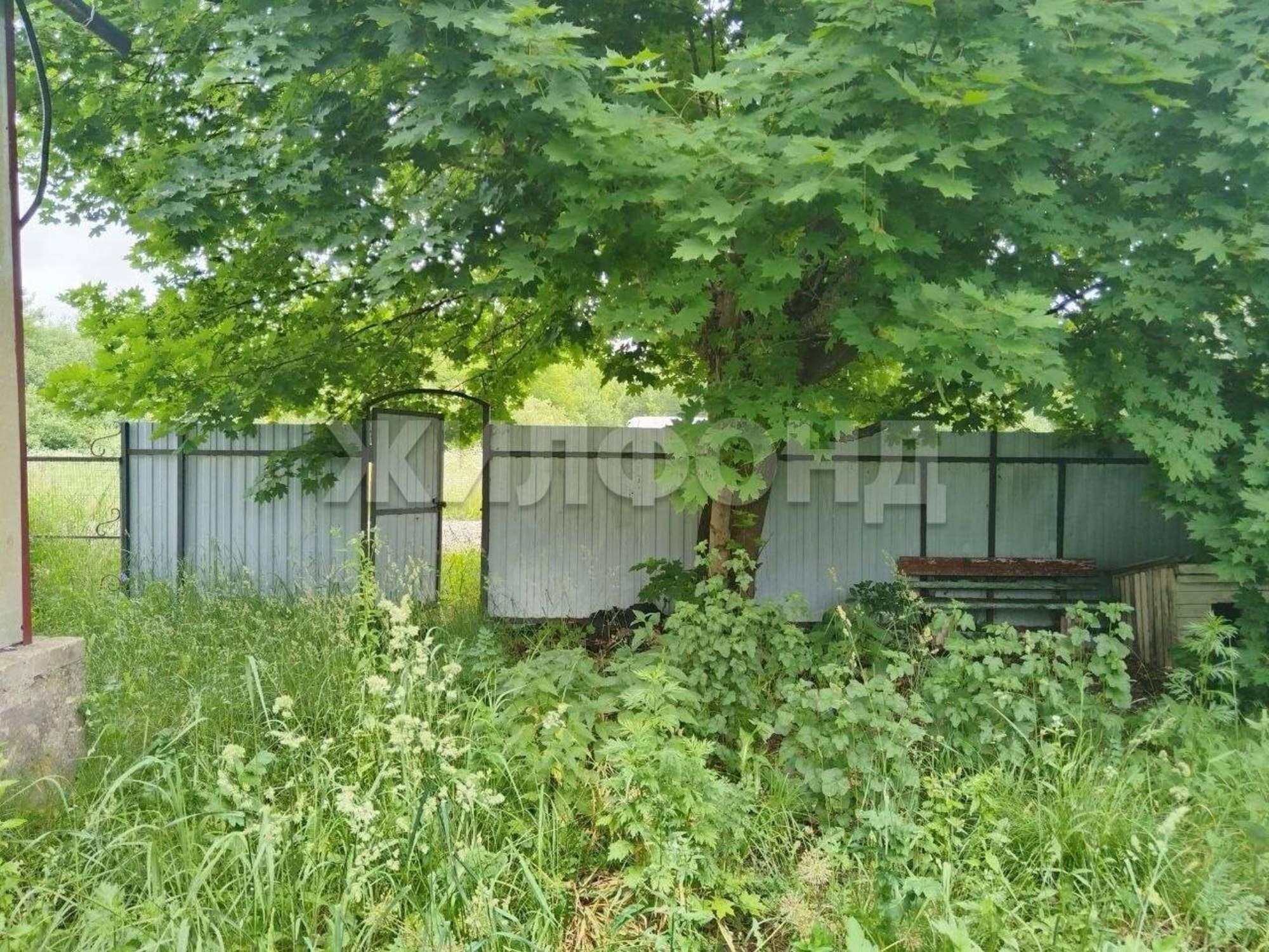 Купить дачу, дом, коттедж за 1 000 000 рублей на Димитрова ул.