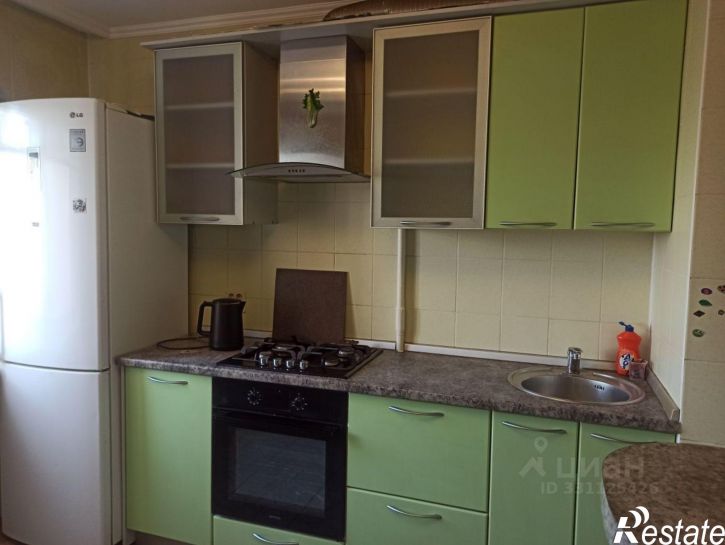 3-комн квартира улица Медведева, 11,  д. 11