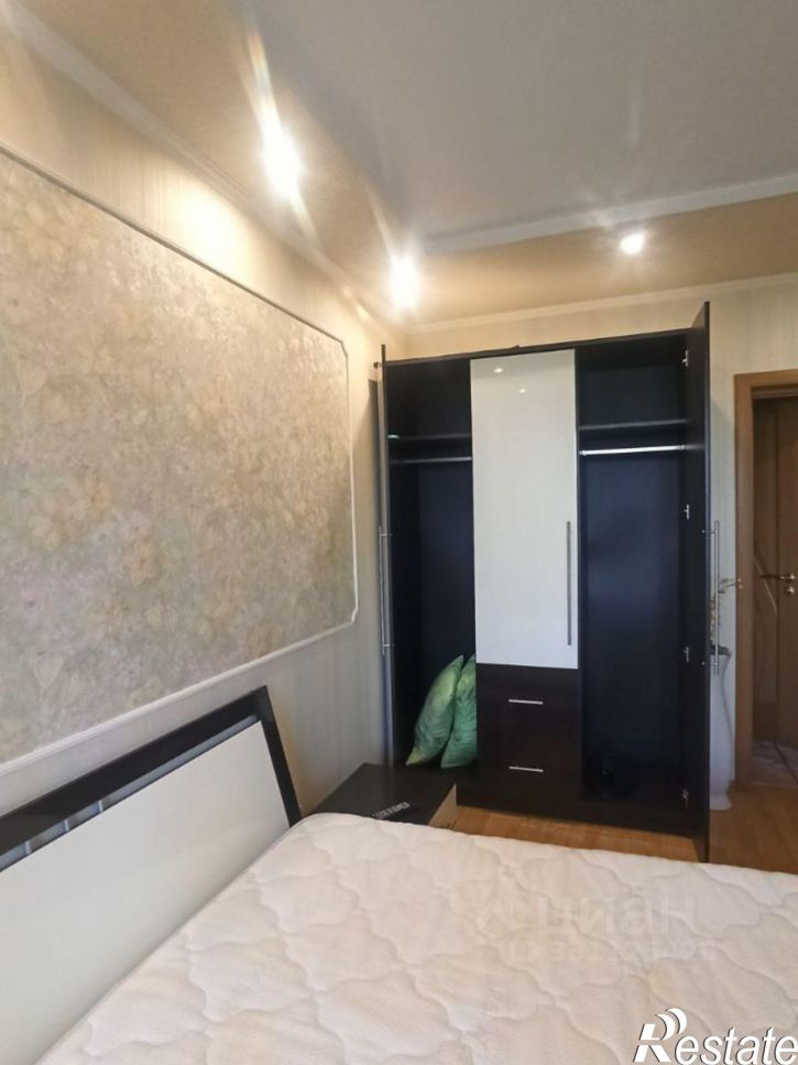 3-комн квартира улица Медведева, 11,  д. 11