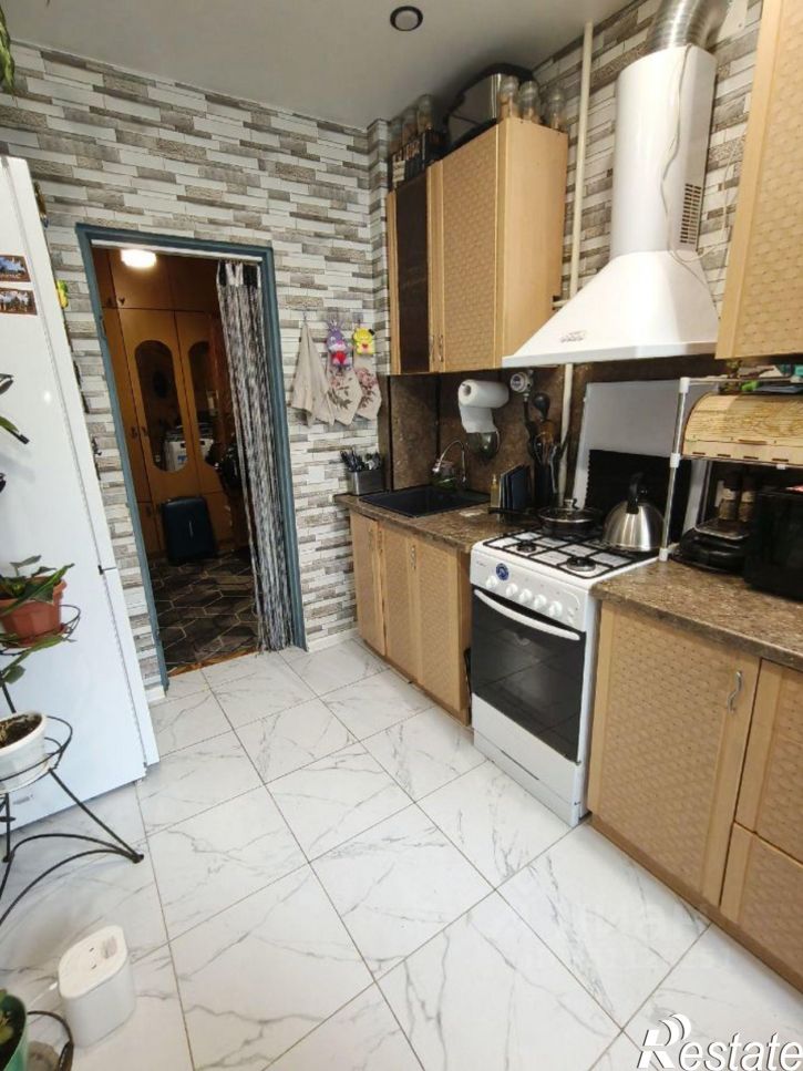 2-комн квартира Красная улица, 16,  д. 16