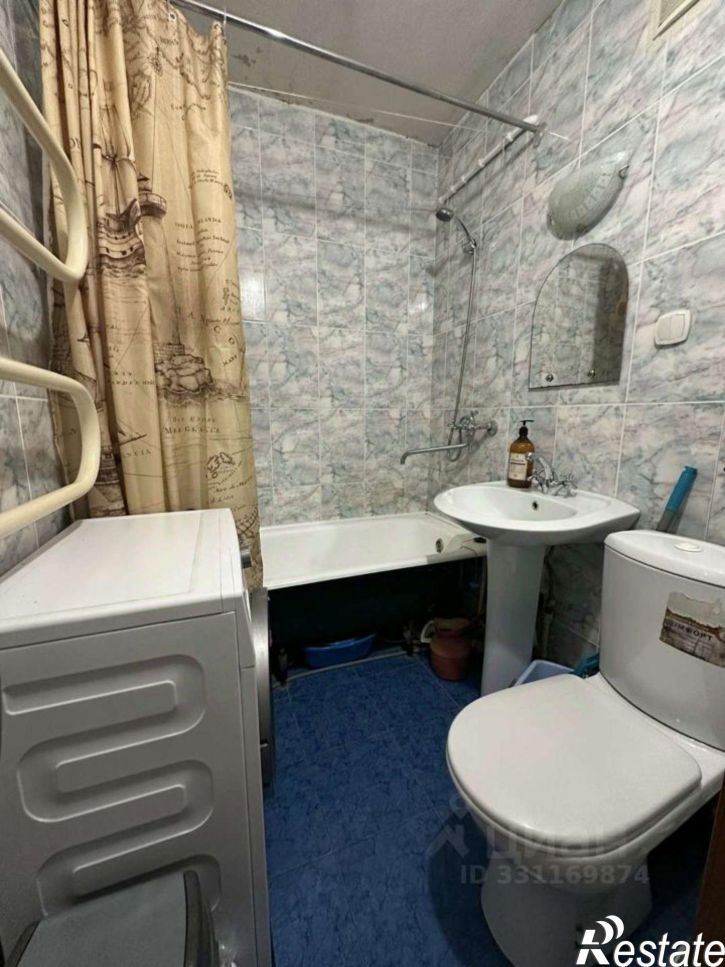 2-комн квартира улица Ульянова, 2,  д. 2