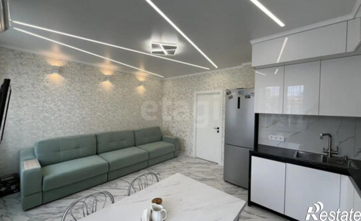 3-комн квартира улица Горбатова, 18,  д. 18