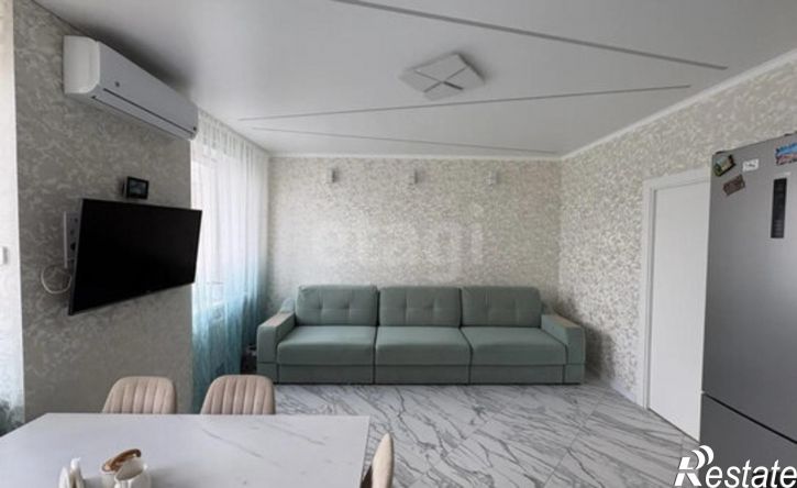 3-комн квартира улица Горбатова, 18,  д. 18