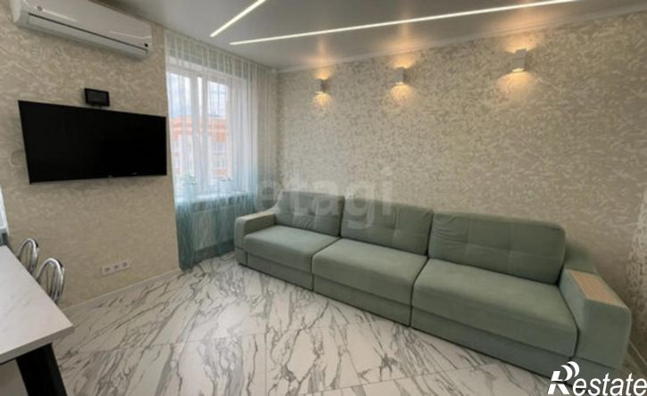 3-комн квартира улица Горбатова, 18,  д. 18