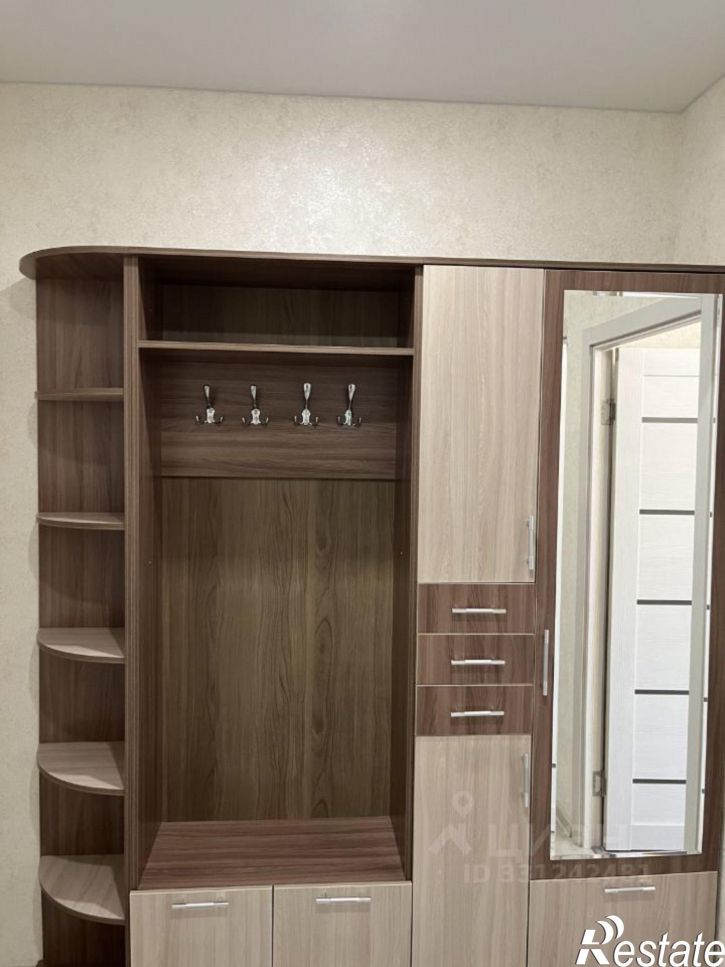 1-комн квартира улица Горбатова, 22