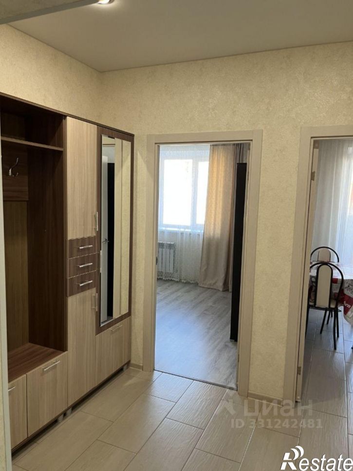 1-комн квартира улица Горбатова, 22
