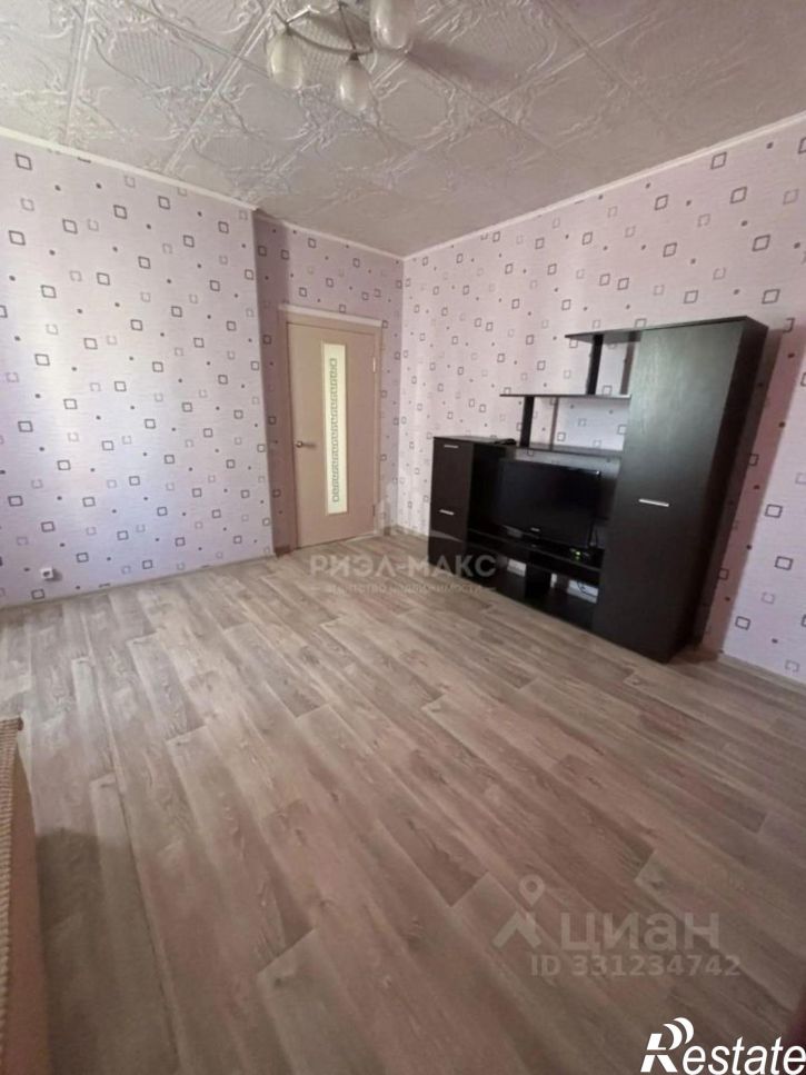 2-комн квартира улица Войстроченко А.Ф., 6,  д. 6