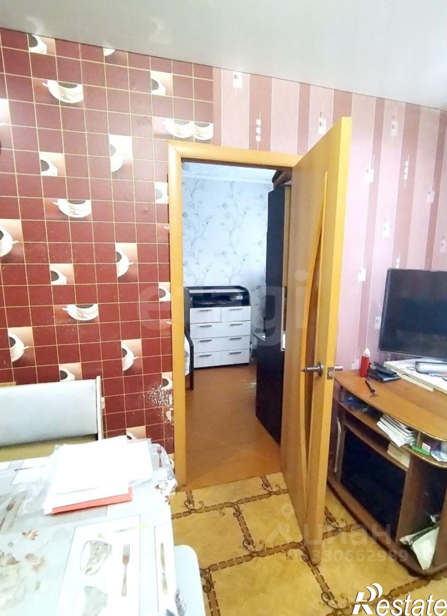 Купить комнату за 990 000 рублей на улица Дзержинского, 30