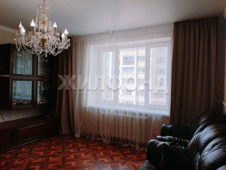 3-комн квартира Дуки ул., д.71