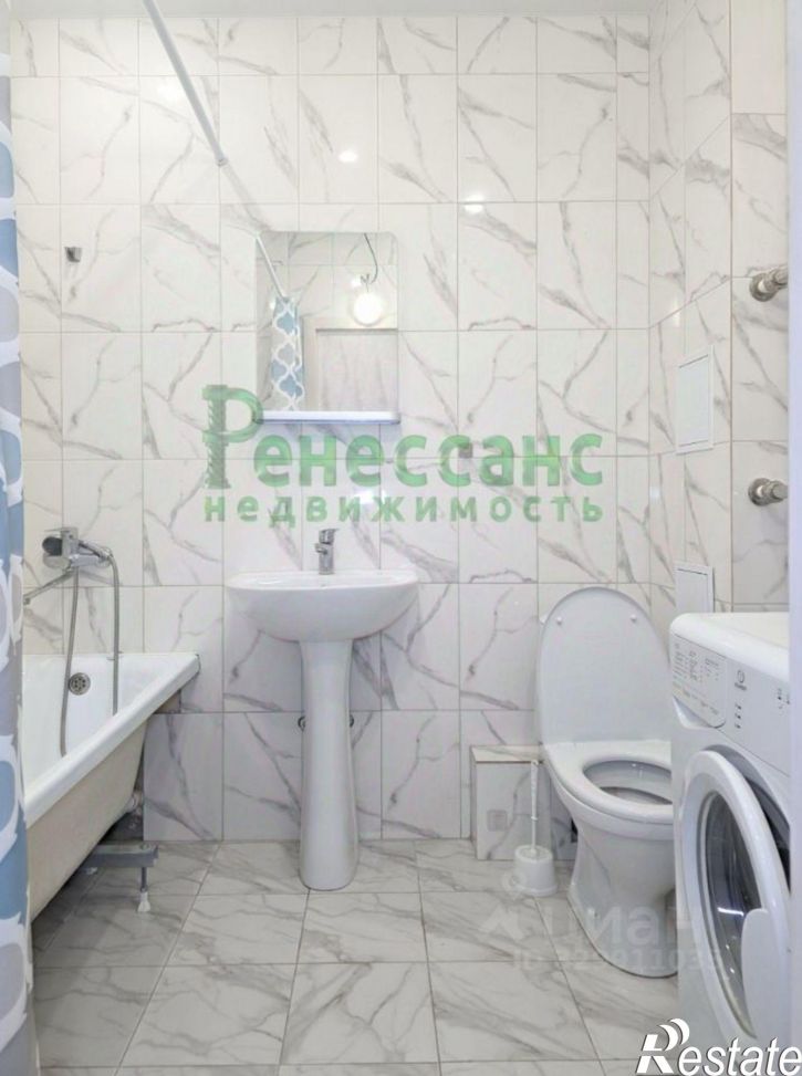 2-комн квартира улица Войстроченко А.Ф., 8,  д. 8
