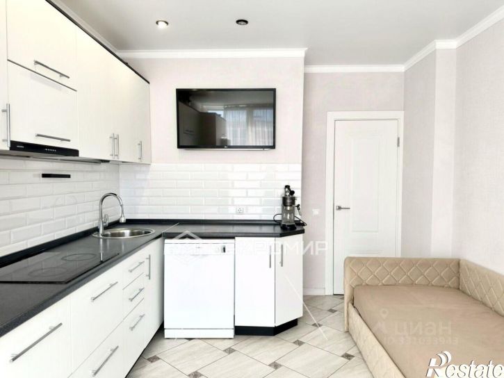 1-комн квартира улица Горбатова, 20,  д. 20
