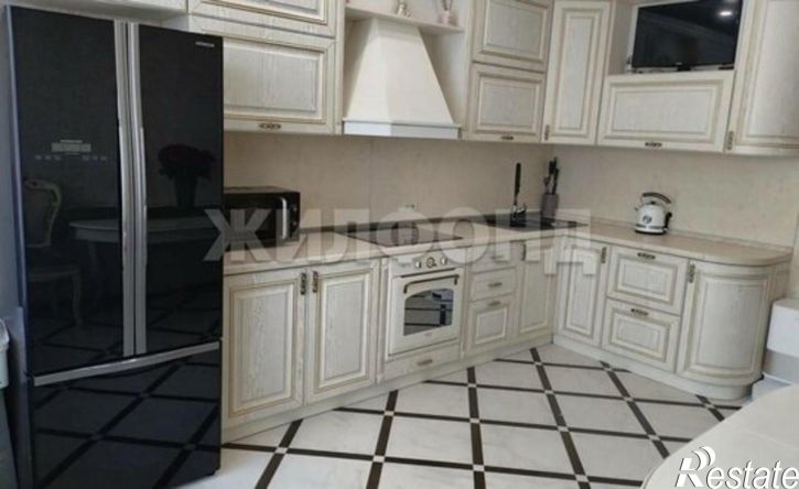 3-комн квартира ул Дуки, 71,  д. 71