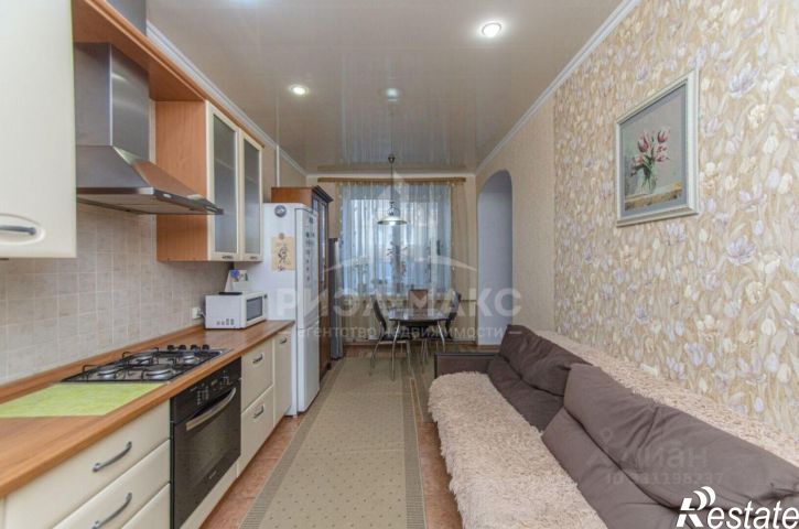 3-комн квартира ул Софьи Перовской, 57,  д. 57