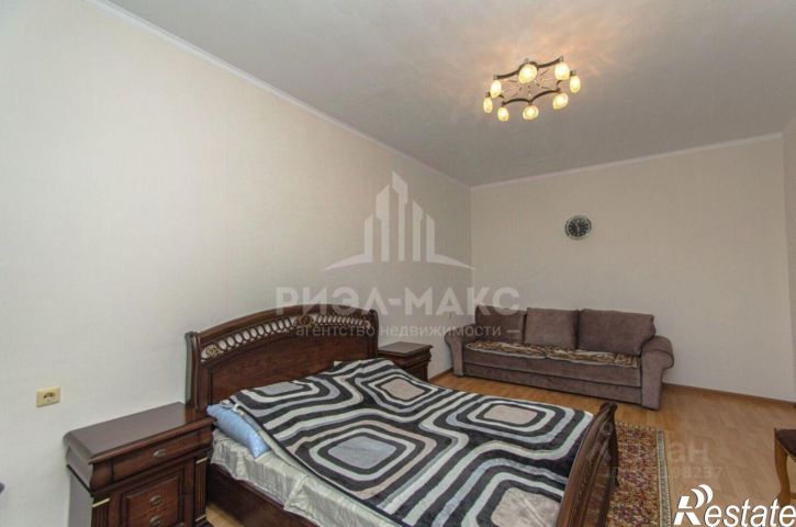3-комн квартира ул Софьи Перовской, 57,  д. 57