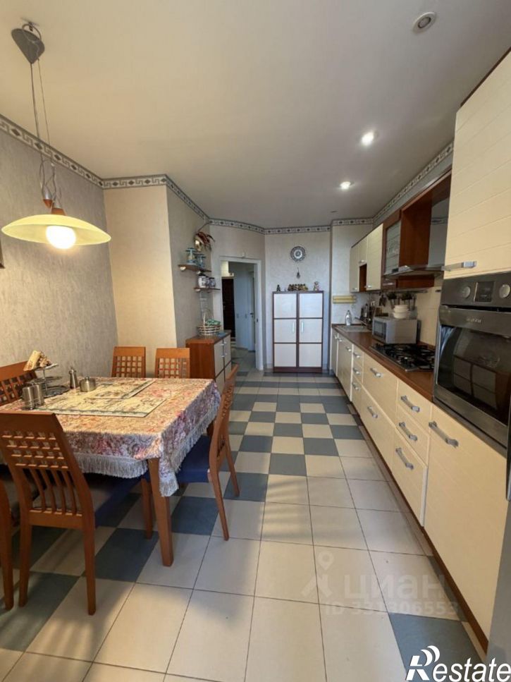 3-комн квартира ул Тарджиманова, 9,  д. 9