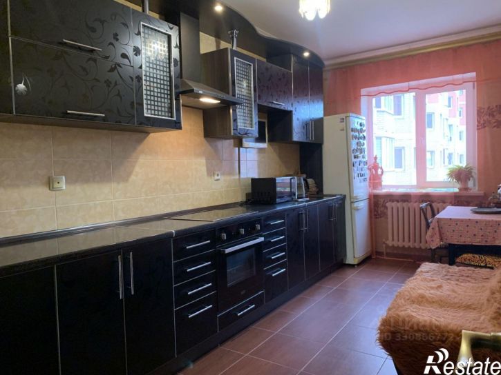 3-комн квартира пр-кт Станке Димитрова, 67,  д. 67