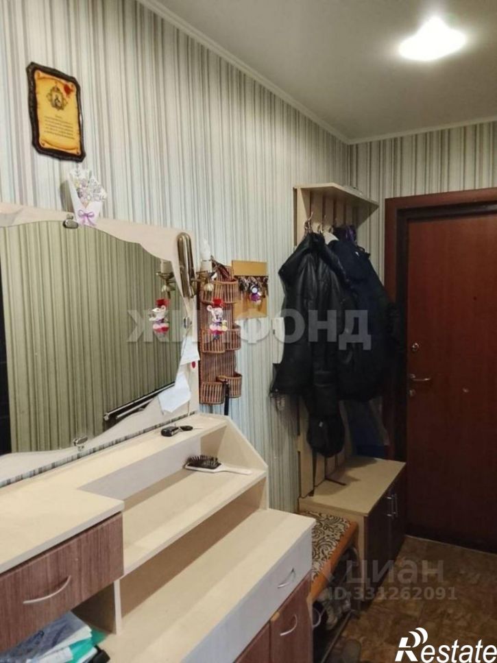 4-комн квартира улица Романа Брянского, 4,  д. 4