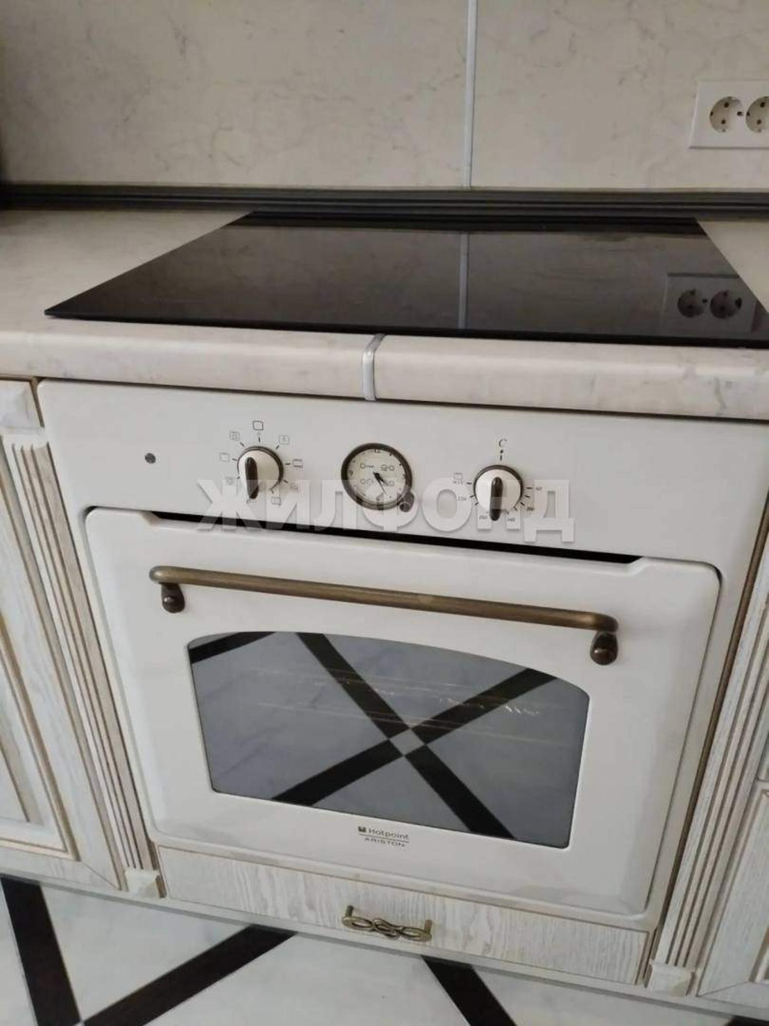 Купить квартиру за 13 000 000 рублей на Дуки ул., д.71