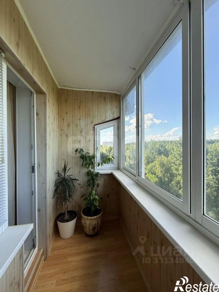 3-комн квартира ул Есенина, 30,  д. 30