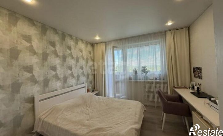3-комн квартира улица Есенина, 30,  д. 30