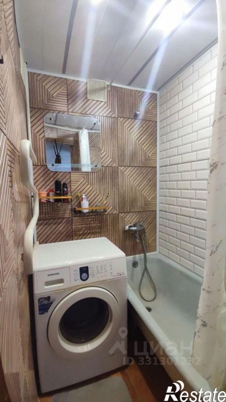 2-комн квартира пер Осоавиахима, 1,  д. 1