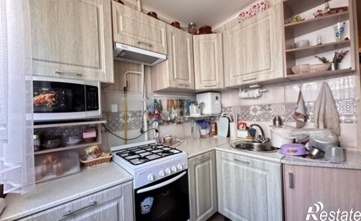 2-комн квартира ул Менжинского, 4,  д. 4