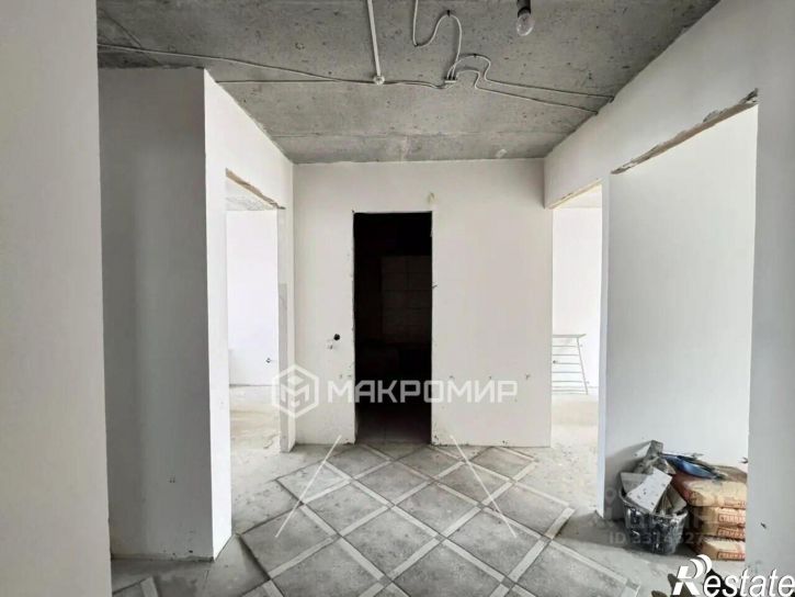 3-комн квартира ул Комарова, 49,  д. 49