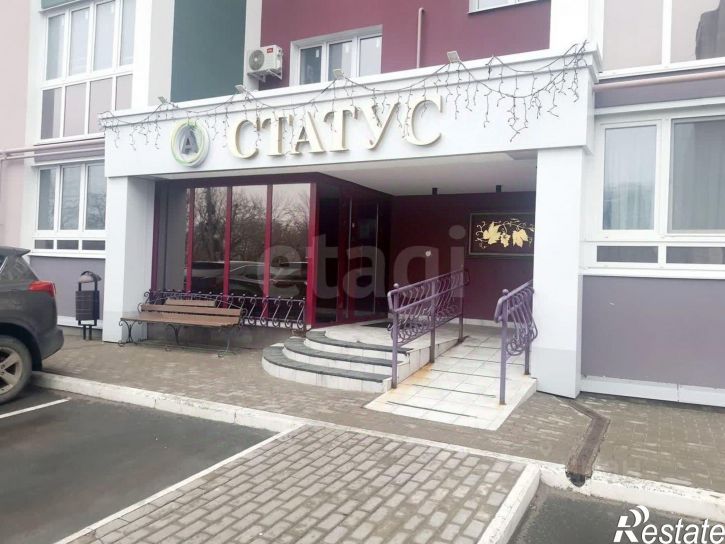 2-комн квартира ул Вали Сафроновой, 74,  д. 74
