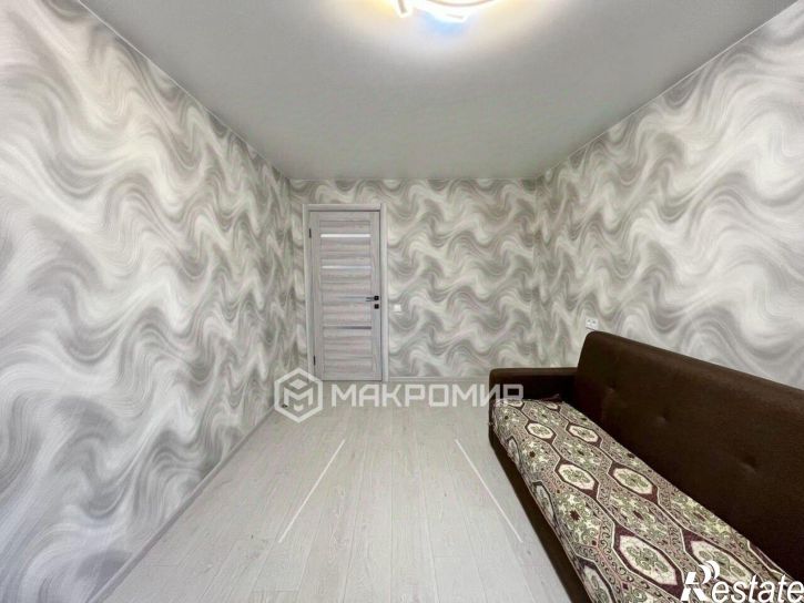 2-комн квартира улица Крахмалёва, 23,  д. 23