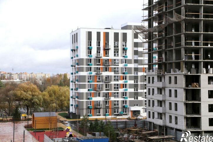 1-комн квартира в новом доме улица Комарова, 47а
