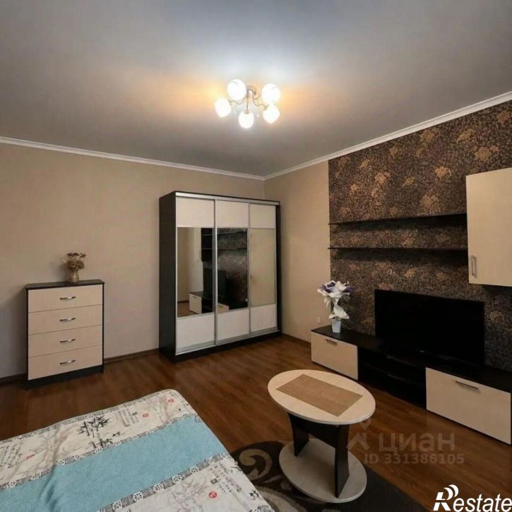 1-комн квартира пр-кт Станке Димитрова, 67 3,  д. 67 3,  к. 3