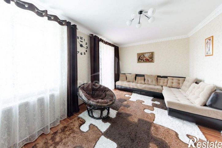 3-комн квартира ул Унечская, 99,  д. 99