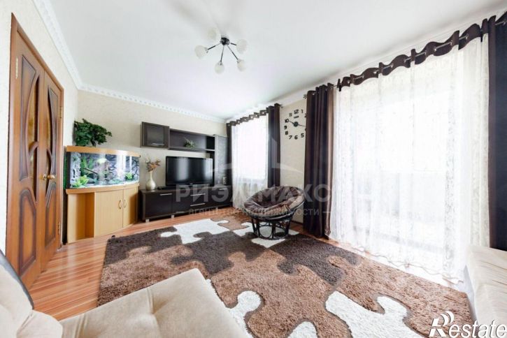 3-комн квартира ул Унечская, 99,  д. 99