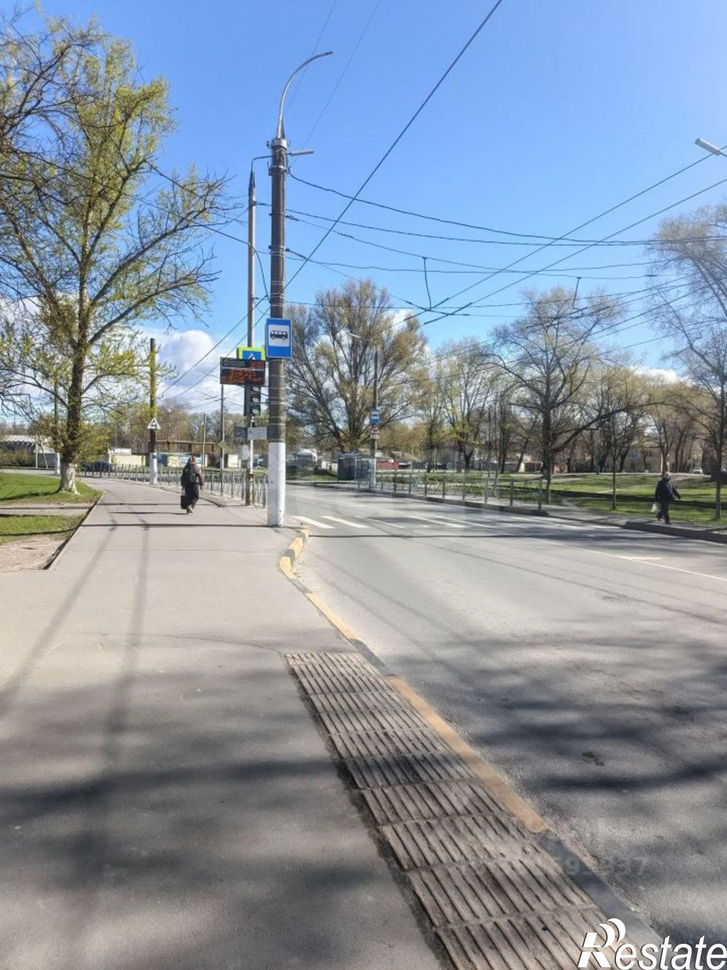 Купить комнату за 620 000 рублей на ул академика Королева, 12