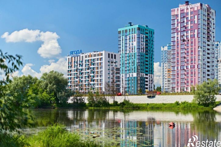 3-комн квартира в новом доме ул Комарова, 49,  д. 49