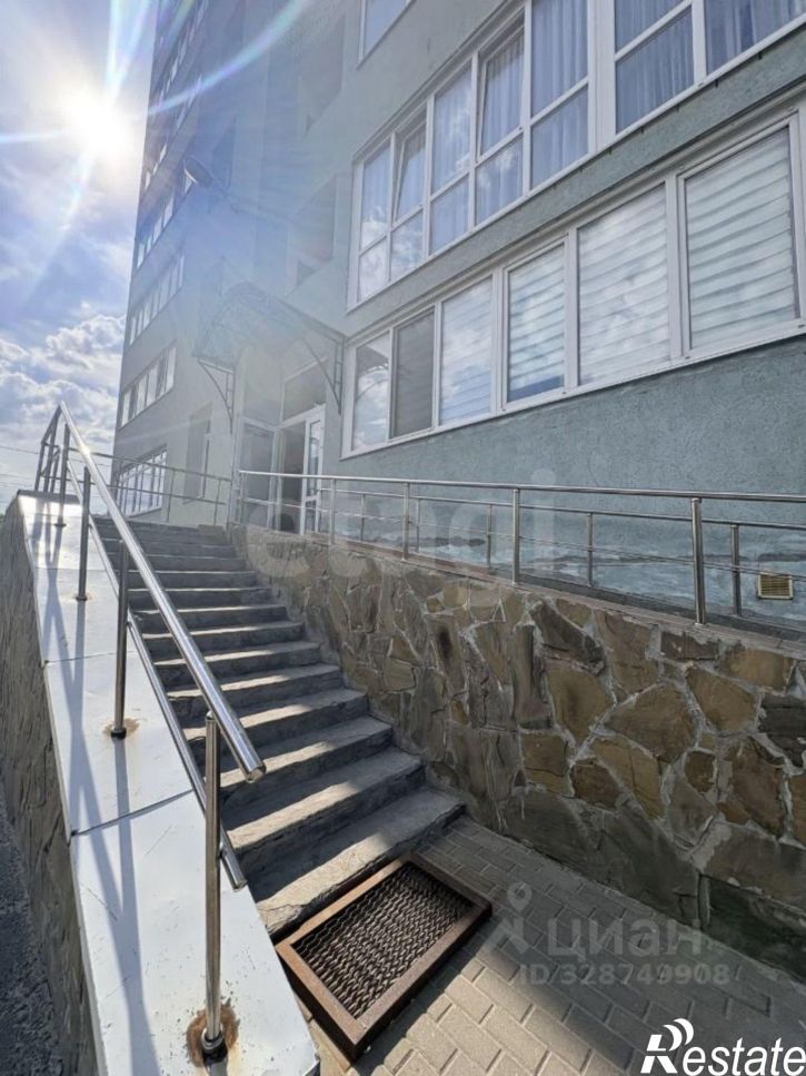 3-комн квартира ул Фокина, 130,  д. 130